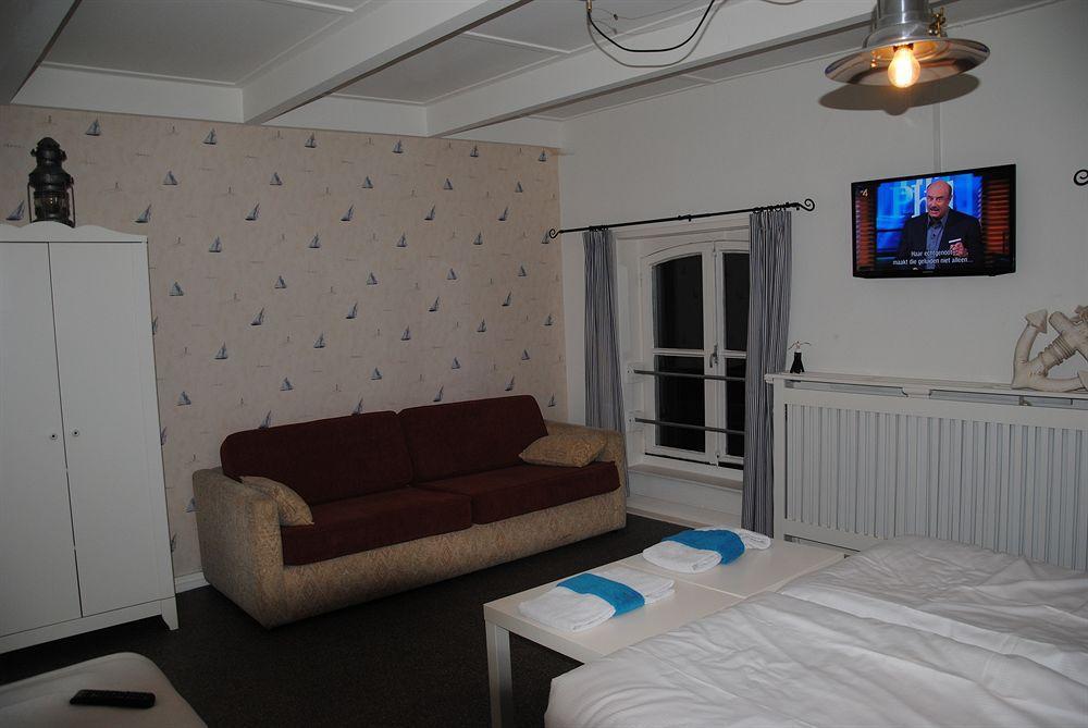 B&B Blauwestadhoeve Midwolda Exterior photo