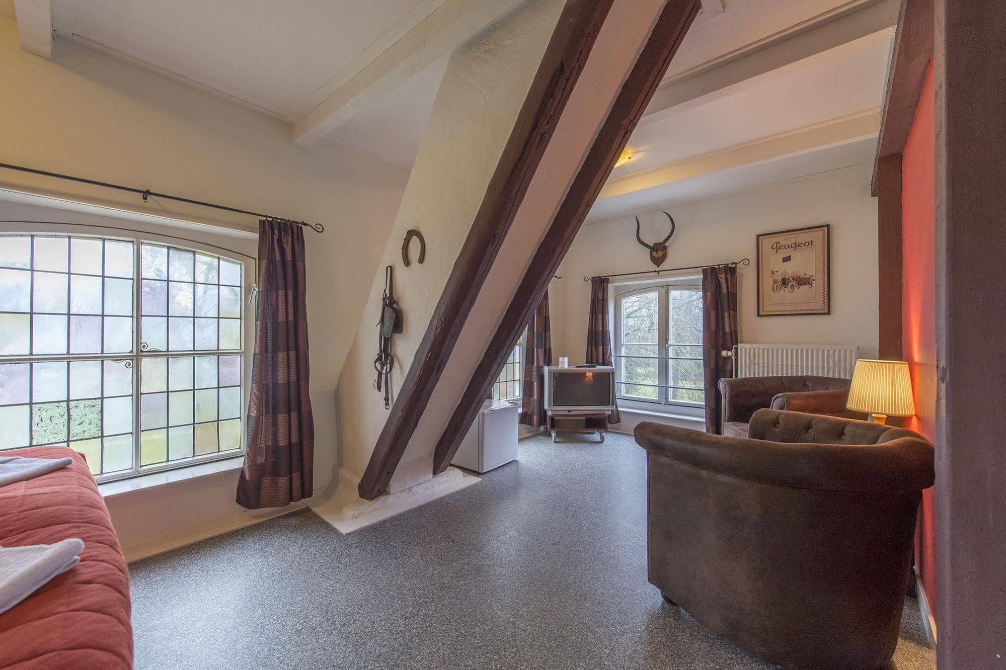 B&B Blauwestadhoeve Midwolda Exterior photo